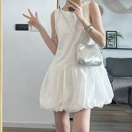 ワンピース ミニワンピース ノースリーブワンピース ラウンドネック バルーンスカート ミニ丈 かわいい 可愛い 大人可愛い きれいめ シンプル レトロ おしゃれ かっこいい カジュアル こなれ感 個性的 魅力的 主役級 存在感 抜け感 春 夏 ベーシック ナチュラル エレガント フェミニン ガーリー 無地 女性用 レディース ママ OL 通勤 学生 通学 デート お出かけ ランチ 旅行 休日 カフェ ディナー ショッピング コンパ 普段使い デイリー 着回し 重ね着 脚長 S M L XL トレンド モテ