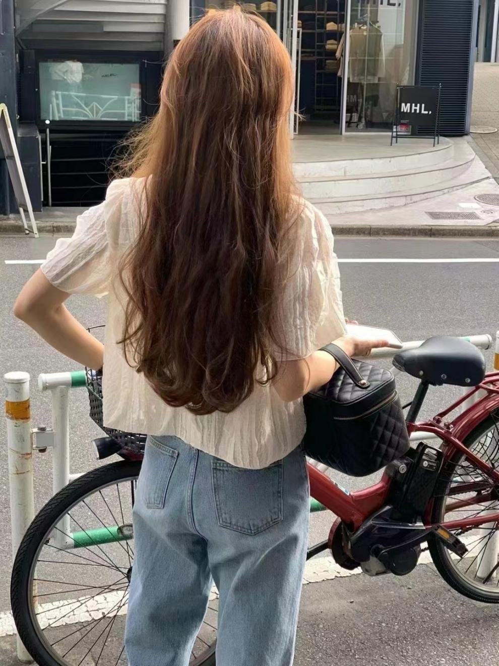 レディース シャツ トップス 無地 ゆったり 春夏 カジュアル きれいめ 韓国風 前開き 春 ショート 夏 ラウンドネック シンプル 上品 切り替えデザイン タイ ポリエステル