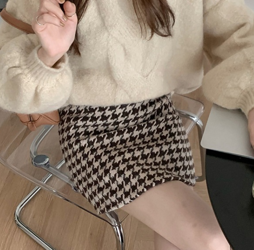 インナーパンツ裏地付き レディース スカート ショート 膝上 Aライン ハイウエスト かわいい 大人可愛い カジュアル おしゃれ ガーリー キュート ナチュラル 千鳥格子 春 秋 ママ 通勤 学生 学校 通学 デート お出かけ 旅行 レストラン 女子会 休日 ホテル ショッピング カフェ 普段使い 着回し S M L XL 2XL 3XL 4XL 5XL 大きいサイズ ブラック ブラウン ベーシックカラー