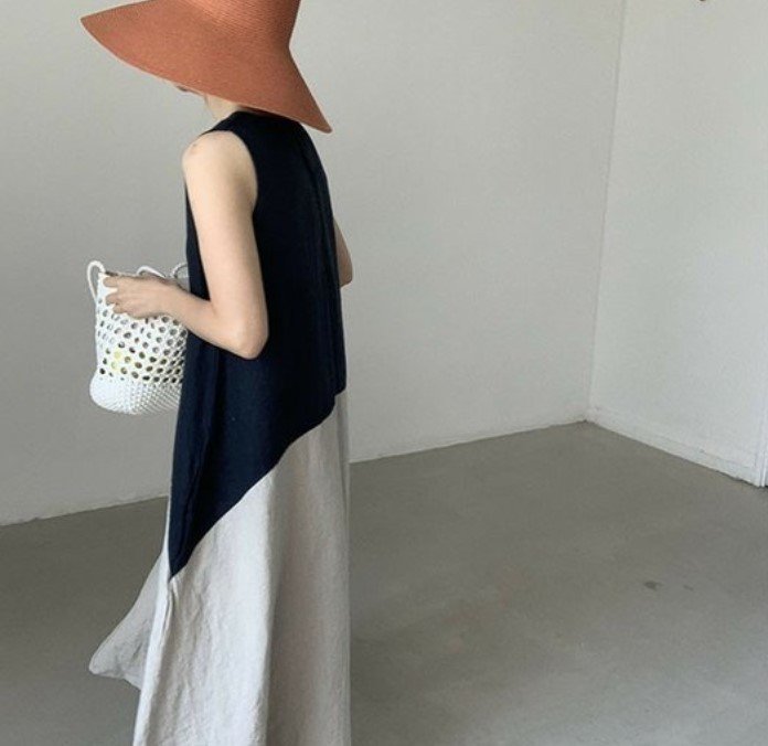 ドレス ノースリーブ 無地 春夏 袖なし 春 夏 膝上 ラウンドネック シンプル ロング シック