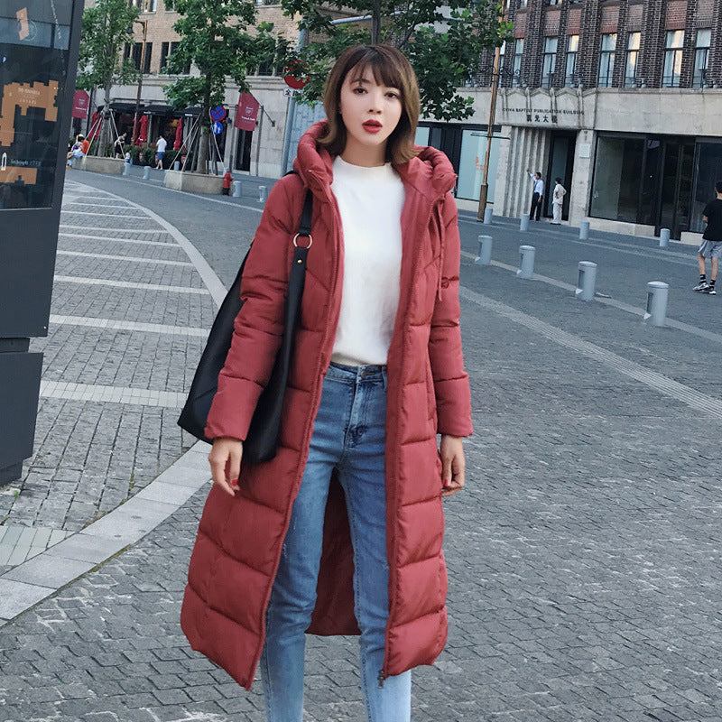 レディース コート ダウン アウター 上着 ロングコート ダウンコート 膝下 ロング 長袖 フード ストレート Iライン ポケット 前開き ボタン 大人可愛い シンプル カジュアル おしゃれ かっこいい こなれ感 ラフ 個性的 主役級 存在感 都会的 無地 春 秋 冬 ロングシーズン ママ 通勤 通学 デート お出かけ 旅行 公園 女子会 合コン 韓国 オルチャン 体型カバー 普段使い 着回し インスタ映え M L XL 2XL 3XL 4XL 大きいサイズ 白 黒 ブラック レッド