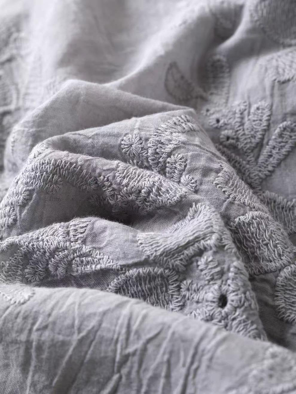 Tシャツ ノースリーブ 無地 ゆったり 春夏 きれいめ レトロ 通勤 体型カバー 春 夏 膝丈 シンプル 刺繍 シャツ ポリエステル 快適