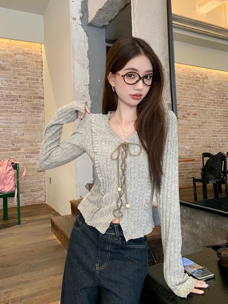レディース トップス Tシャツ 長袖 無地 スリム 秋冬 秋 きれいめ Vネック ショート 膝丈 タイト レース シンプル 冬 細身 上品 シャツ 切り替えデザイン タイ レースアップ ポリエステル 着痩せ