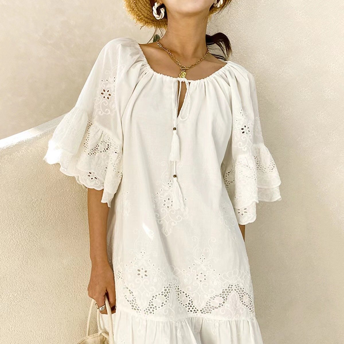 ワンピース 無地 夏 きれいめ 通勤 春夏 レース シンプル リゾート 上品 パフスリーブ 切り替えデザイン ホワイト