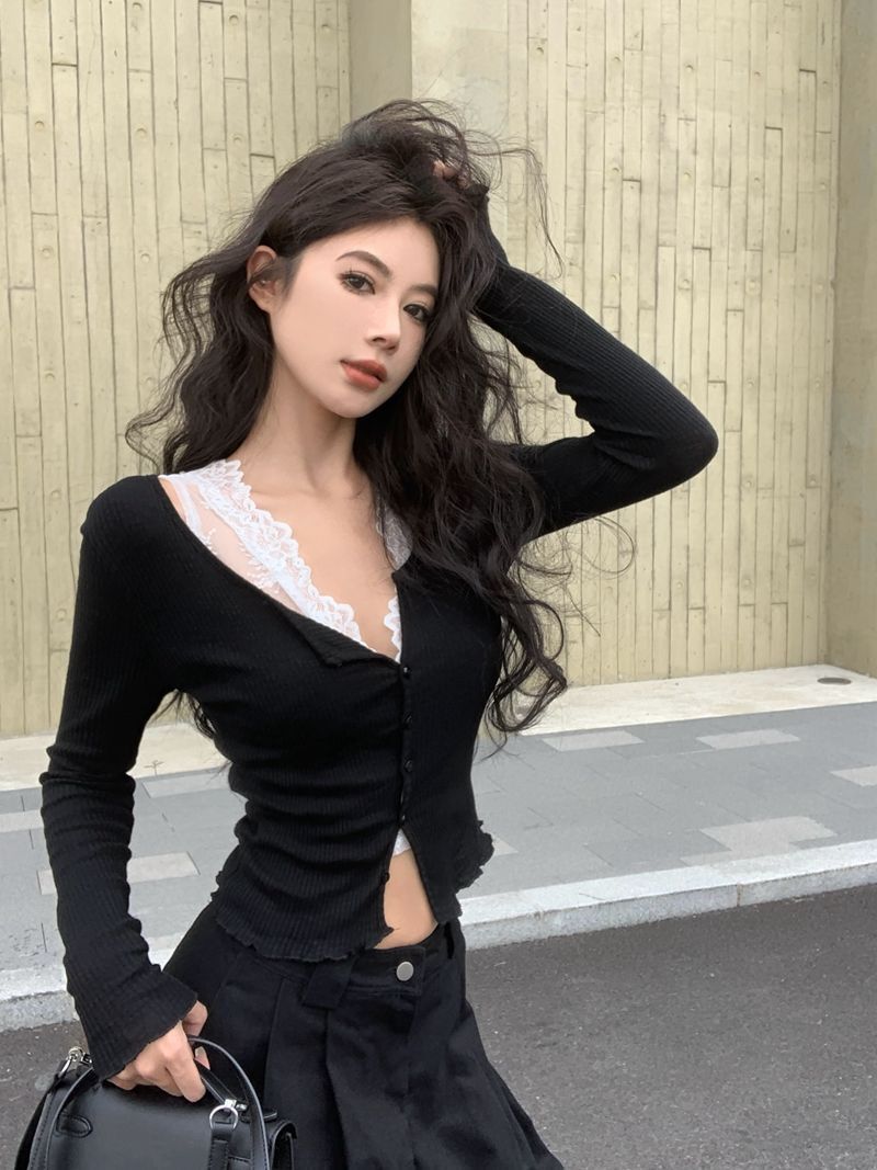 レディース カーディガン 長袖 大人可愛い きれいめ シンプル 上品 おしゃれ キュート 無地 春 夏 デート お出かけ お泊まり イベント リゾート 旅行 女子会 休日 ショッピング 発表会 お花見 カフェ ランチ 重ね着 コーデ 普段使い 着回し モテ 清楚 定番 S M L XL 白 黒 グレー 前開き レースアップ かっこいい こなれ感 ラフ スポーティー エレガント 都会的 ナチュラル 二次会 ママ オフィス ビジネス 通勤 キャンプ コンサート ライブ 合コン コンパ 婚活 フェス 重ね着