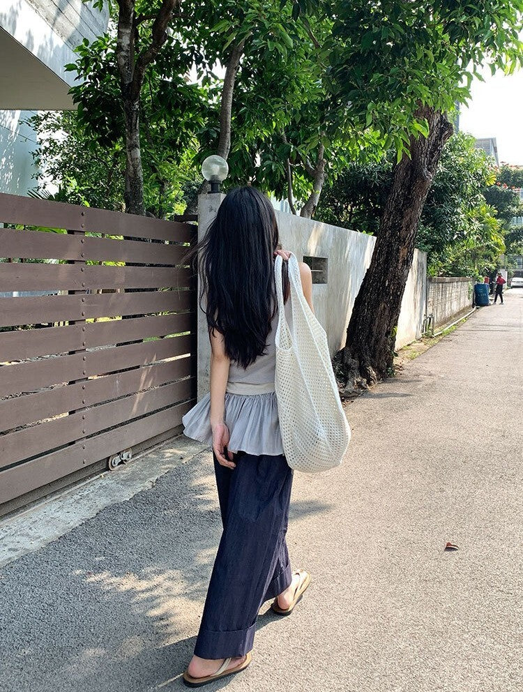 レディース 巻きスカート レイヤードスタイル 付け裾 スカート ミニ ウエストリボン ギャザー かわいい 大人可愛い シンプル カジュアル おしゃれ かっこいい こなれ感 ラフ 主役級 存在感 抜け感 キュート オールシーズン ロングシーズン シーズンレス デート お出かけ イベント 女子会 休日 ショッピング カフェ モノトーン 重ね着 体型カバー 普段使い 着回し レイヤード トレンド 流行 インスタ映え スタイルアップ スタイリッシュ フリーサイズ ワンサイズ ブラック ホワイト グレー