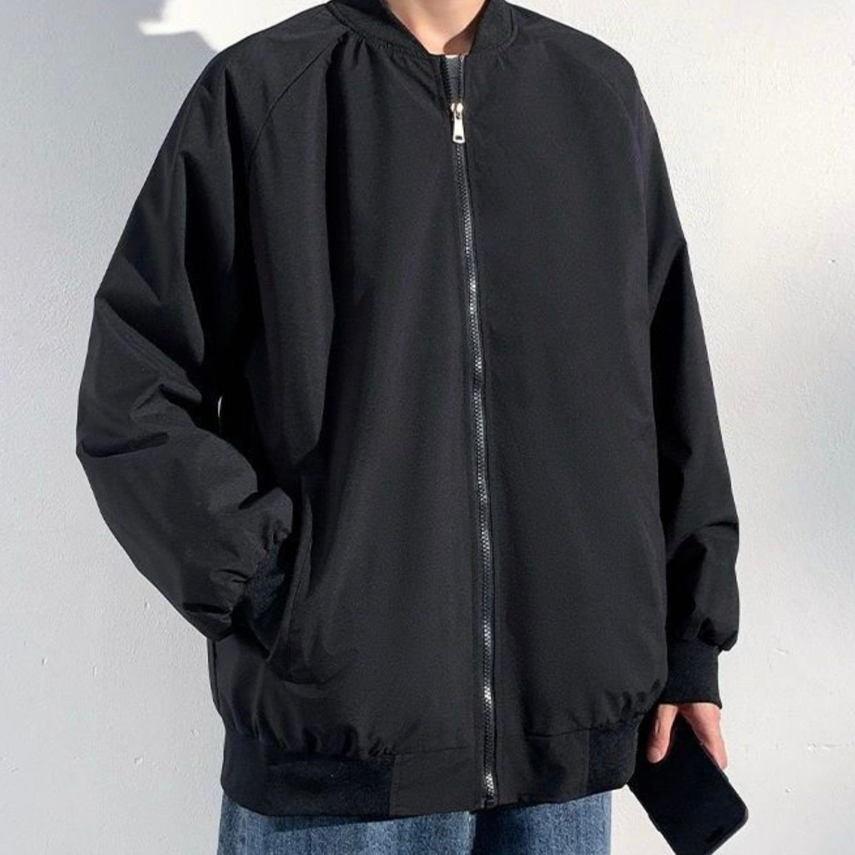 ジャケット ブルゾン ブルゾン アウター 上着 メンズ 長袖 クルーネック ノーカラー オーバーサイズ  ストリート ポケット 前開き 防水 きれいめ シンプル カジュアル おしゃれ かっこいい メンズライク マニッシュ ボーイッシュ スポーティー 抜け感 カレッジ風 学生風 ベーシック 無地 春 秋 学生 お出かけ 休日 高原 ガーデン 重ね着 楽ちん 普段使い 着回し レイヤード 流行 定番 M L XL 2XL 3XL 4XL 大きいサイズ ビッグ ゆったり ゆる 白 ホワイト 黒 ブラック カーキ