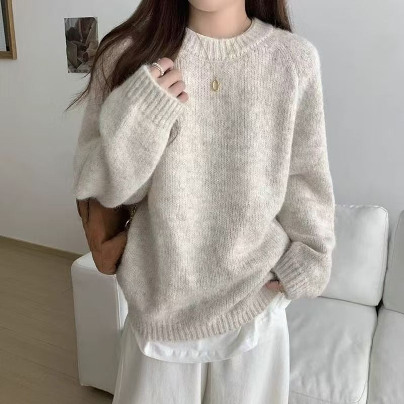 レディース トップス ニット セーター プルオーバー 長袖 ラウンドネック オーバーサイズ  フェミニン かわいい 大人可愛い きれいめ シンプル カジュアル 上品 おしゃれ レトロ こなれ感 ガーリー 抜け感 ベーシック 無地 秋 冬 学生 学校 通学 デート お出かけ お泊まり 女子会 休日 高原 ガーデン ショッピング カフェ 普段使い 着回し 清楚 定番 S M L XL ゆったり グレー ベージュ カーキ パープル