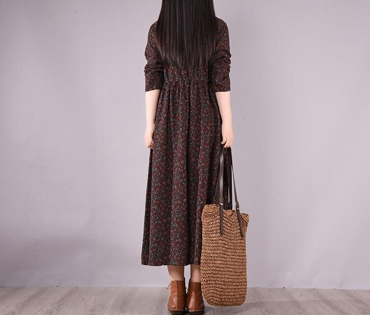 レディース シャツワンピース ワンピース ワンピ クラシック レトロ 小花柄 花柄 フラワー ウエストマーク シャツワンピ フラワー 膝下 ミモレ ロング 長袖 襟付き 丸襟 フレア セミフレア Aライン フェミニン ウエストリボン ボタン ギャザー かわいい 大人可愛い シンプル カジュアル おしゃれ こなれ感 ラフ ガーリー 主役級 存在感 抜け感 クラシカル ナチュラル 春 秋 デート お出かけ 女子会 休日 ショッピング カフェ 体型カバー 脚長 普段使い スタイルアップ M L XL 2XL
