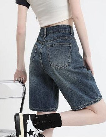 レディース パンツ ボトムス ストレートパンツ デニムパンツ 膝丈 膝上 ミドル丈 ポケット ハイウエスト ボタン かわいい シンプル カジュアル おしゃれ かっこいい ラフ ボーイッシュ ガーリー 学生風 ベーシック アクティブ ナチュラル 無地 夏 ママ 通勤 学生 デート お出かけ お泊まり アウトドア 旅行 公園 女子会 休日 ショッピング 脚長 普段使い モテ トレンド 定番 XS S M L XL 2XL 小さいサイズ 大きいサイズ ゆったり 水色 ブルー ベーシックカラー