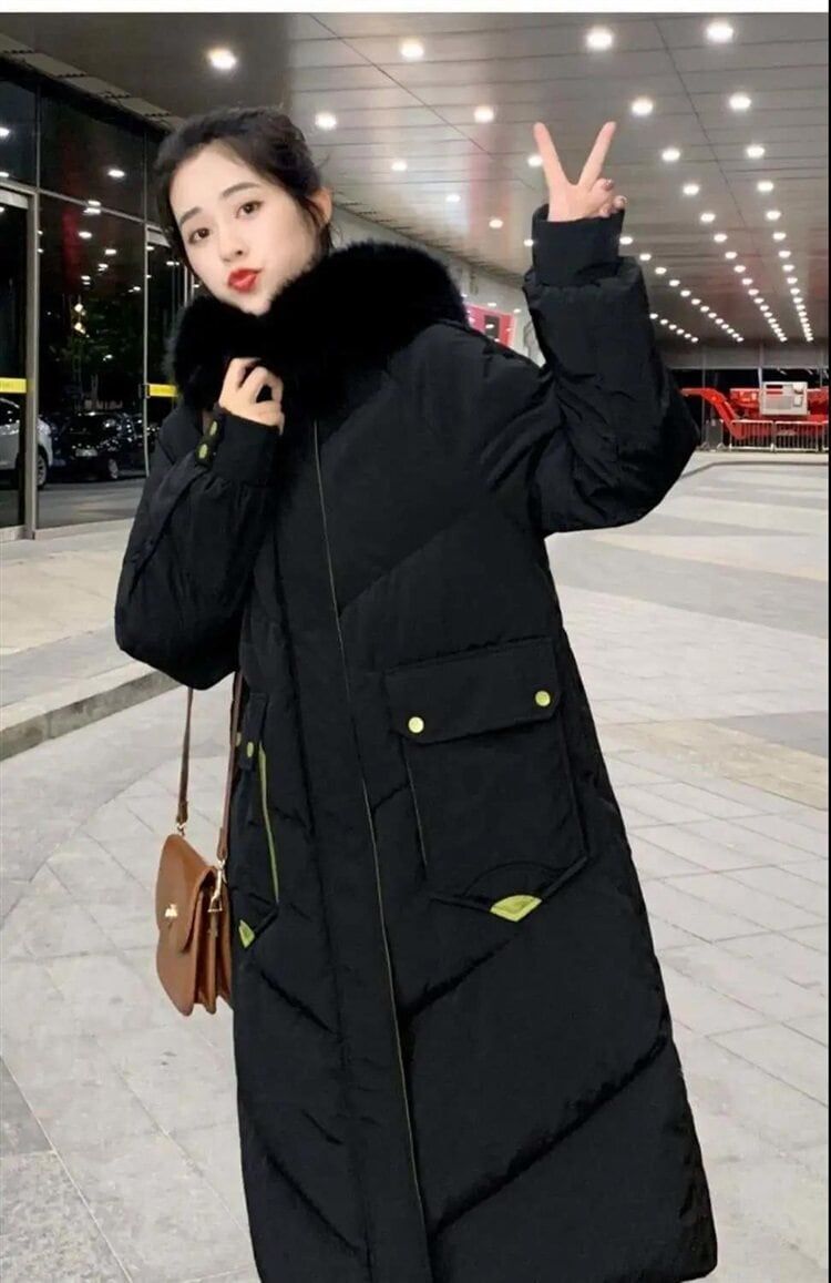 レディース ダウン 上着 羽織 前開き 膝下 ロング 長袖 ハイネック フード ストレート Iライン ファスナー ポケット 前開き ボタン フェイクレザー ファー シンプル カジュアル おしゃれ クール 主役級 存在感 抜け感 都会的 無地 秋 冬 ロングシーズン ママ 通勤 通学 デート お出かけ 旅行 女子会 合コン 韓国 オルチャン コーデ 楽ちん 暖かい 防寒 体型カバー 着回し レイヤード インスタ映え 定番