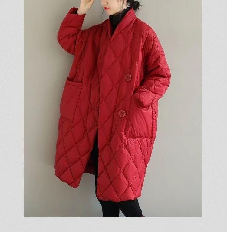 レディース トップス コート ダウン 上着 羽織 前開き 膝丈 ロング 長袖 Vネック ノーカラー ストレート Iライン ファスナー ポケット 前開き 2way 厚手 シンプル カジュアル おしゃれ 個性的 主役級 存在感 抜け感 ベーシック ナチュラル 無地 秋 冬 ロングシーズン ママ 通勤 通学 デート お出かけ 旅行 重ね着 韓国 オルチャン コーデ 体型カバー 普段使い レイヤード インスタ映え 大きいサイズ