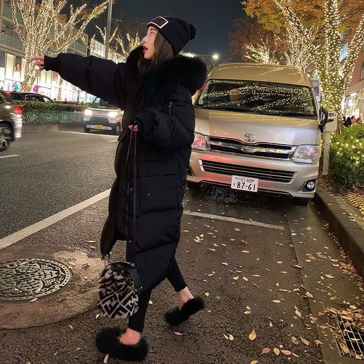 レディース トップス アウター 上着 羽織 前開き ロングコート ダウンコート 膝丈 膝下 長袖 ハイネック フード ストレート Iライン ファスナー ポケット 前開き 2way 切り替えデザイン バイカラー 配色 ファー 厚手 大人可愛い おしゃれ こなれ感 主役級 存在感 抜け感 無地 秋 冬 ロングシーズン ママ 通勤 通学 デート お出かけ イベント 旅行 合コン 韓国 オルチャン コーデ 暖かい 防寒 体型カバー 普段使い イ