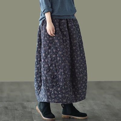 レディース スカート フレア フレアスカート 膝下 ロング ノーカラー Aライン スマート ポケット ウエストゴム 薄手 大人可愛い シンプル カジュアル おしゃれ こなれ感 個性的 主役級 存在感 抜け感 都会的 クラシカル ベーシック ナチュラル 花柄 フラワー 春 夏 ロングシーズン ママ デート お出かけ 旅行 公園 女子会 重ね着 韓国 オルチャン 暖かい 防寒 体型カバー 普段使い レイヤード 清楚 流行 インスタ映え 定番